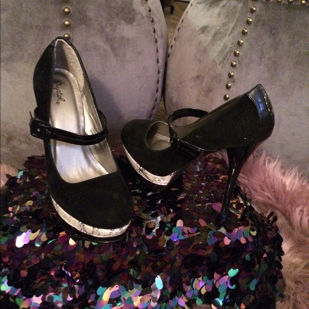 Cupid blck velvet/suede-patent & snakeskin heels
